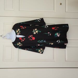Vince Camuto,black floral dress, L